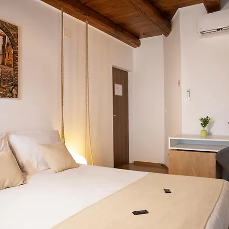 Natura Bed & Breakfast 4*
