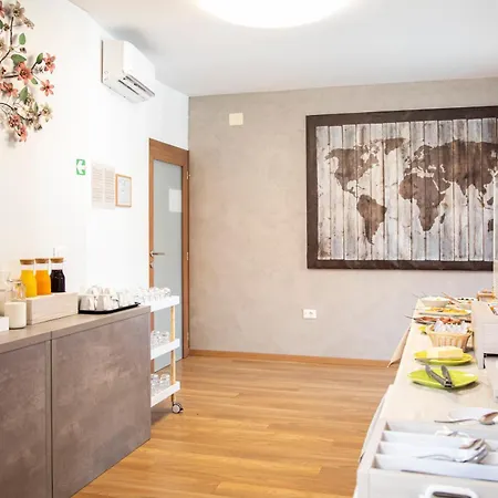 Natura Bed & Breakfast 4*