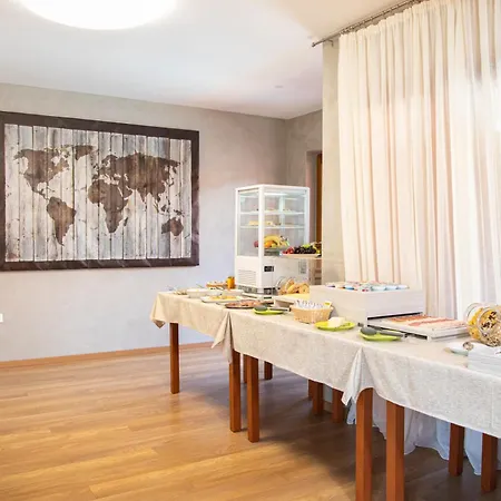 Natura Bed & Breakfast 4*