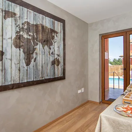 Natura Bed & Breakfast Vilanija