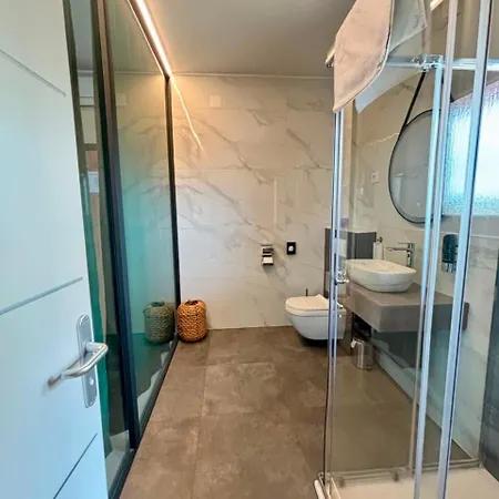 Natura 4*